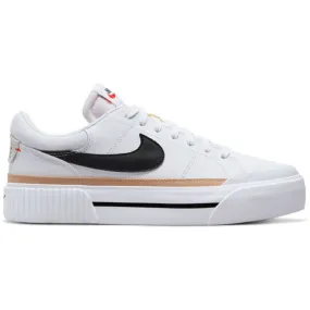 Baskets mode Nike wmns court legacy lift blanc
