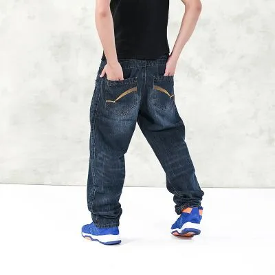 Jeans Baggy homme avec badge et motif poche arrière brodé